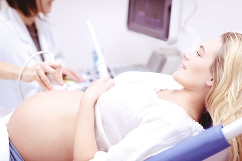 Doula vs. Midwife: What’s the Difference?