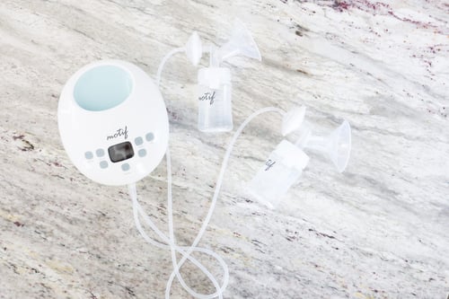 Motif Luna Breast Pump Review: From an L&D Nurse and Breastfeeding Mama