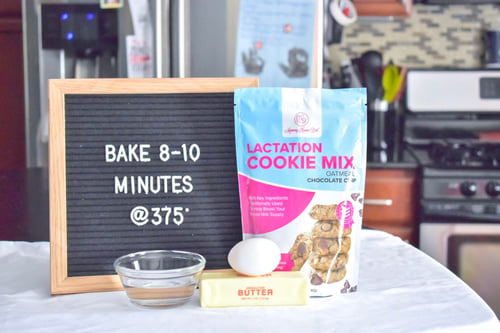 Mommy Knows Best Lactation Cookies: Gifts for Breastfeeding Moms