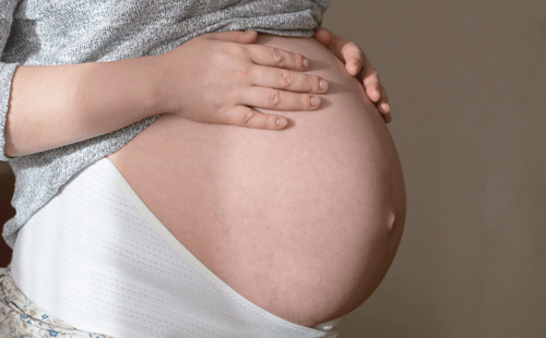 Your Guide to Pregnancy Support Belts and Compression Garments